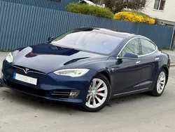 Blå Begagnad 2018 Tesla Model S Sedan | 499 000 kr