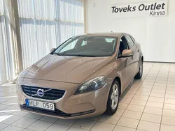 Brun Begagnad 2014 Volvo V40 Momentum Kombi | 99 900 kr (Marknadspris)