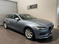 Ljusblå Begagnad 2017 Volvo V90 Momentum Kombi | 159 900 kr (Dyr)