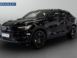 Svart Begagnad 2025 Volvo EC40 Plus SUV | 499 900 kr (Dyr)