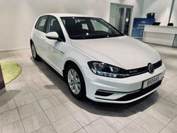 Vit Begagnad 2019 VW Golf VII Halvkombi | 141 000 kr (Lite dyr)