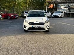 Vit Begagnad 2021 Kia Niro Advance SUV | 149 900 kr