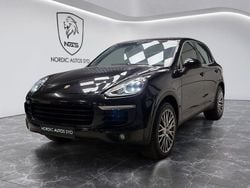 Svart Begagnad 2015 Porsche Cayenne SUV | 339 900 kr (Marknadspris)