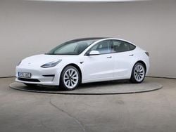 Vit (multicoat vit (pärl)) Begagnad 2022 Tesla Model 3 Long Range AWD Sedan | 329 000 kr (Marknadspris)