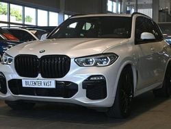 Vit Begagnad 2021 BMW X5 Efficient Dynamics SUV | 629 000 kr (Marknadspris)