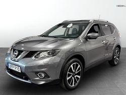 Grå Begagnad 2017 Nissan X-Trail SUV | 149 900 kr (Marknadspris)