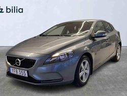 Grå Begagnad 2017 Volvo V40 Halvkombi | 158 500 kr (Bra pris)