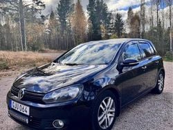 Svart Begagnad 2011 VW Golf VI Halvkombi | 48 000 kr (Bra pris)