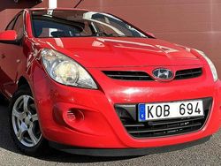 Röd Begagnad 2009 Hyundai i20 Halvkombi | 64 900 kr (Marknadspris)