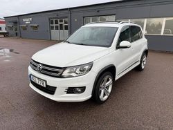 Vit Begagnad 2016 VW Tiguan Sportline SUV | 159 900 kr (Superpris)