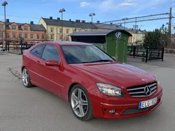 Röd Begagnad 2009 Mercedes CLC180 Halvkombi | 63 900 kr (Superpris)