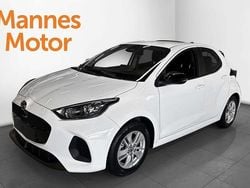 Vit Ny 2025 Mazda 2 Halvkombi | 249 900 kr (Lite dyr)