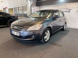 Grå Begagnad 2008 Kia Ceed Halvkombi | 64 900 kr (Bra pris)
