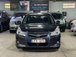 Mörkgrå Begagnad 2010 Subaru Legacy Kombi | 74 900 kr (Marknadspris)