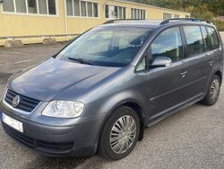 Begagnad 2006 VW Touran Trendline Minibuss | 24 000 kr