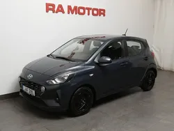 Grå Begagnad 2022 Hyundai i10 Essential Halvkombi | 134 800 kr (Marknadspris)