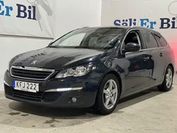 Mörkgrå (grå) Begagnad 2015 Peugeot 308 Active Kombi | 99 800 kr (Marknadspris)