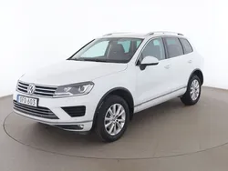 Vit Begagnad 2016 VW Touareg SUV | 209 000 kr