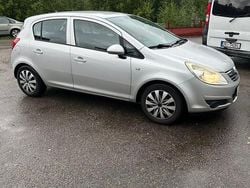Silver Begagnad 2011 Opel Corsa Halvkombi | 28 500 kr (Marknadspris)