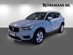 Ljusblå Begagnad 2018 Volvo XC40 Momentum SUV | 269 800 kr (Marknadspris)