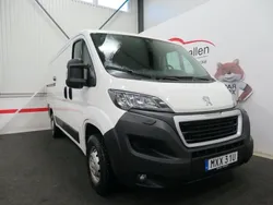 Vit Begagnad 2021 Peugeot Boxer Van | 229 000 kr (Bra pris)