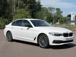 Vit Begagnad 2019 BMW 530e Sport Line Sedan | 274 000 kr (Marknadspris)