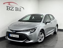 Silver Begagnad 2022 Toyota Corolla Hybrid Active Halvkombi | 199 900 kr (Marknadspris)