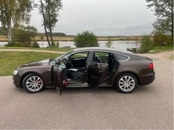 Brun Begagnad 2012 Audi A5 Sportback Comfort Halvkombi | 137 500 kr (Marknadspris)