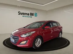Ultimate red metallic Begagnad 2015 Hyundai i30 Comfort Kombi | 99 900 kr (Marknadspris)