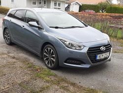 Blå Begagnad 2016 Hyundai i40 Kombi | 114 500 kr (Marknadspris)