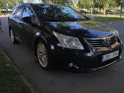 Svart Begagnad 2010 Toyota Avensis Kombi | 67 000 kr (Bra pris)