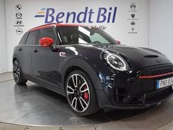 Svart Begagnad 2022 Mini John Cooper Works Clubman Kombi | 389 500 kr