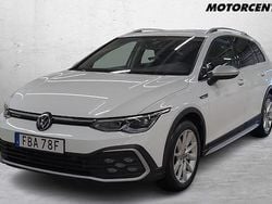 Vit Begagnad 2021 VW Golf Alltrack Kombi | 359 000 kr (Lite dyr)