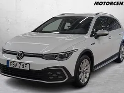 Vit Begagnad 2021 VW Golf Alltrack Kombi | 359 000 kr (Lite dyr)