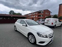 Vit Begagnad 2013 Mercedes A180 Style Halvkombi | 99 000 kr (Marknadspris)