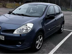 Blå Begagnad 2006 Renault Clio R.S. Halvkombi | 21 900 kr (Marknadspris)