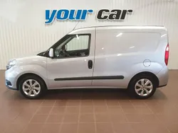 Grå (gråmetallic) Begagnad 2015 Fiat Doblò Minibuss | 123 750 kr