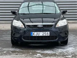 Svart Begagnad 2008 Ford Focus Trend Kombi | 15 000 kr