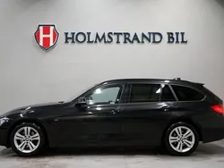 Svart Begagnad 2015 BMW 320 Sport Line Kombi | 209 900 kr (Marknadspris)