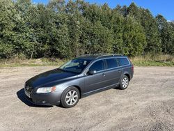Grå Begagnad 2012 Volvo V70 Momentum Kombi | 57 000 kr (Bra pris)