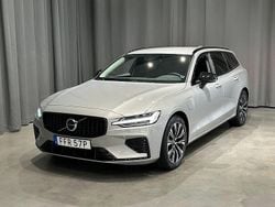 Silver Begagnad 2025 Volvo V60 Plus Kombi | 480 800 kr (Marknadspris)