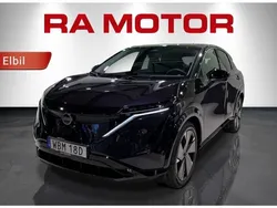 Mörkgrön Ny 2024 Nissan Ariya Evolve SUV | 670 700 kr (Dyr)