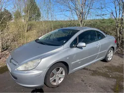 Grå Begagnad 2004 Peugeot 307 CC Cab | 24 500 kr (Marknadspris)
