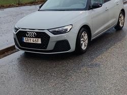 Begagnad 2024 Audi A1 Sportback Halvkombi | 225 000 kr