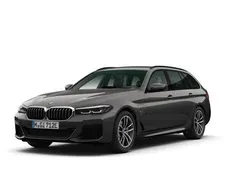 Grå Begagnad 2024 BMW 530e M Sport Kombi | 484 500 kr (Lite dyr)