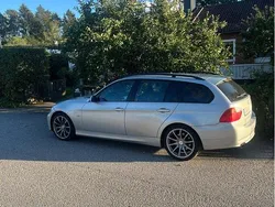 Grå Begagnad 2008 BMW 320 Comfort Edition Kombi | 65 000 kr (Marknadspris)