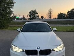 Vit Begagnad 2015 BMW 320 M Sport Sedan | 145 900 kr (Marknadspris)
