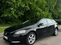 Svart Begagnad 2013 Volvo V40 Kombi | 75 000 kr