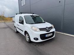 Vit Begagnad 2021 Renault Kangoo Minibuss | 99 900 kr (Marknadspris)