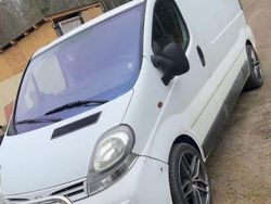 Vit Begagnad 2005 Nissan Primastar Minibuss | 59 900 kr